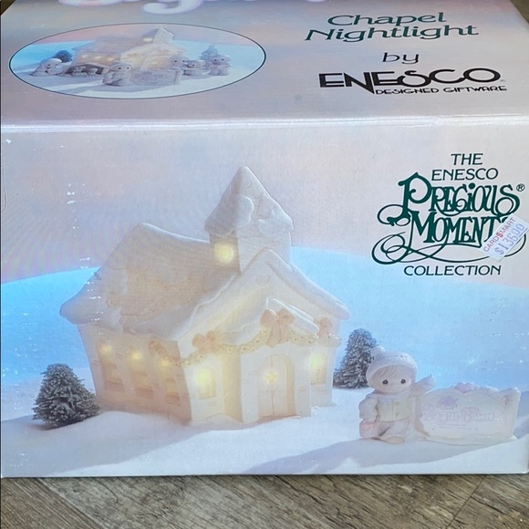 Sugar town Chapel Night Light by Enesco - Picture 7 of 8